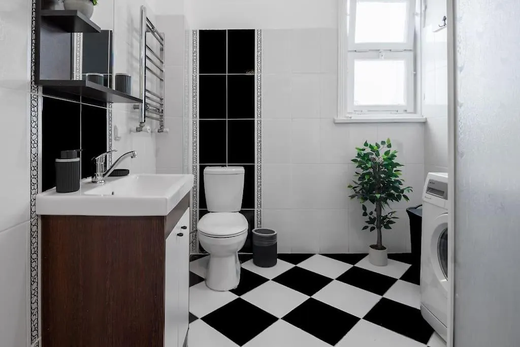 Spacious & Peaceful 2Br Central Apt. W/ Balcony Istanbul Turkey