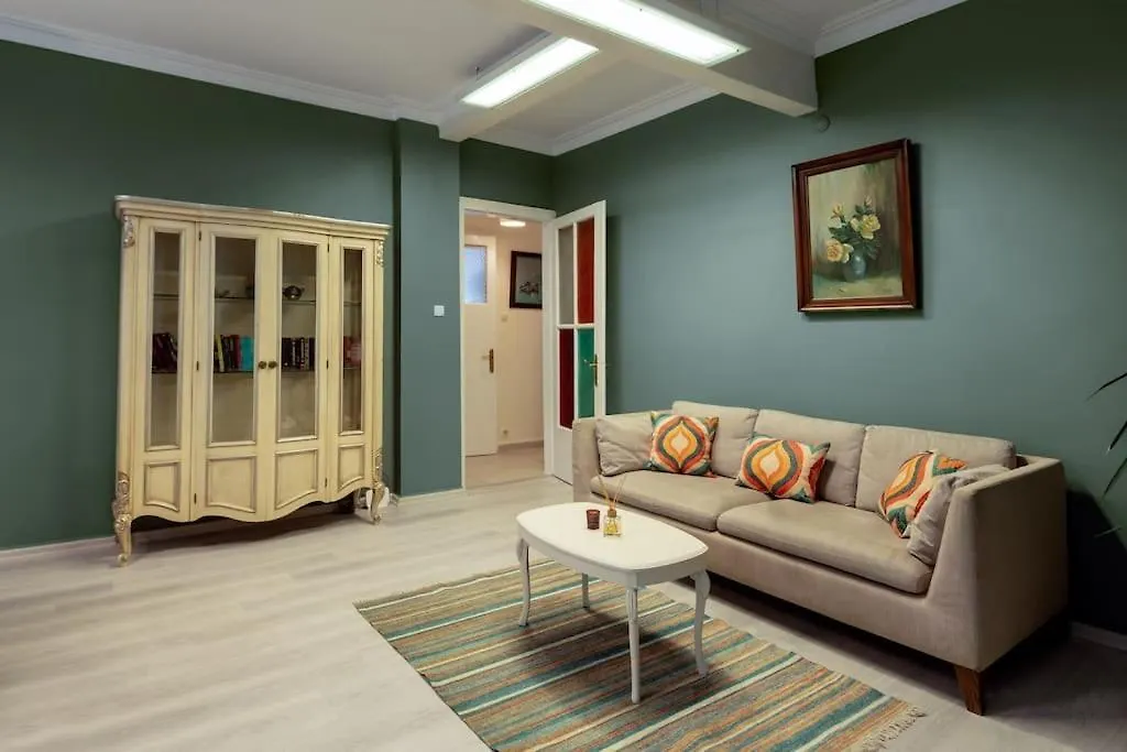 Spacious & Peaceful 2Br Central Apt. W/ Balcony Provincia di Provincia di Istanbul
