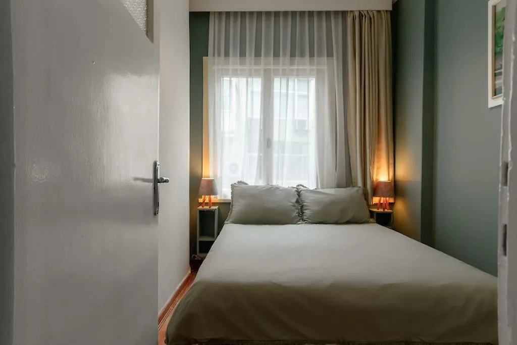 Spacious & Peaceful 2Br Central Apt. W/ Balcony Provincia di Provincia di Istanbul 0*,  Turchia